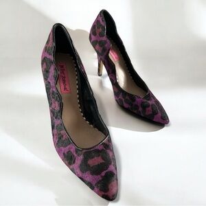 Betsey Johnson Purple & Black Leopard Print Fur Chance-P Heels Size 7 New